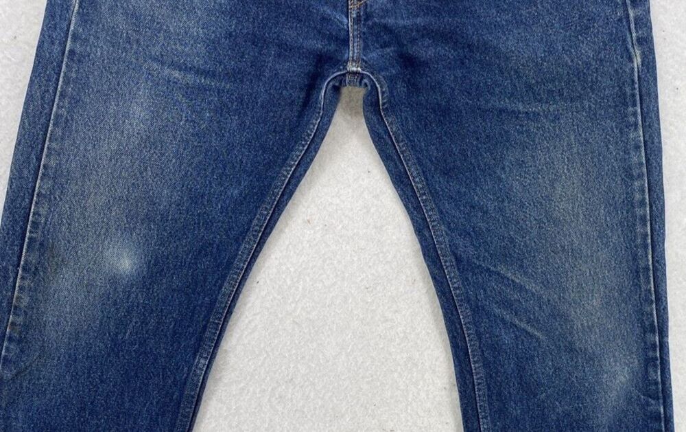 Levi's 505 Straight Fit Jeans Mens 33x32 Medium Wash Blue 100% Cotton Denim - Picture 11 of 15